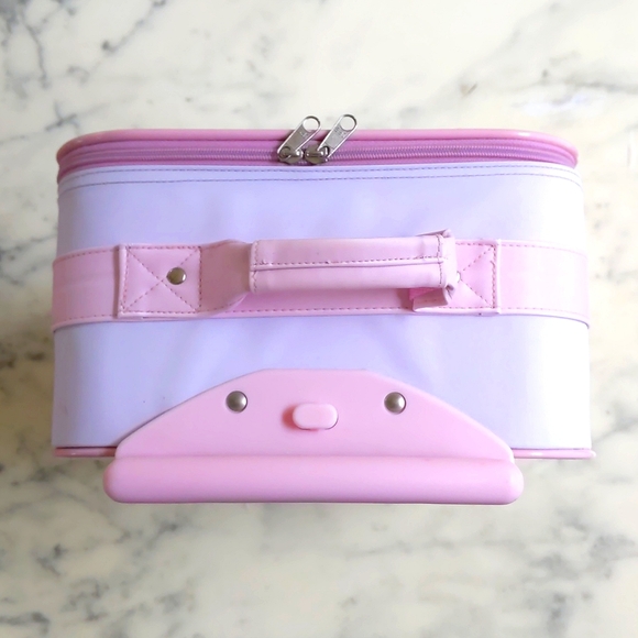 Girl's Precious Moments Carry-on suitcase with wheels. - Picture 7 of 8